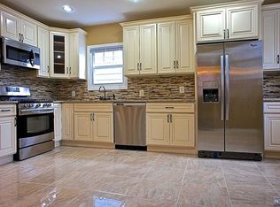 236-238 Hansbury Ave, Newark, NJ 07112