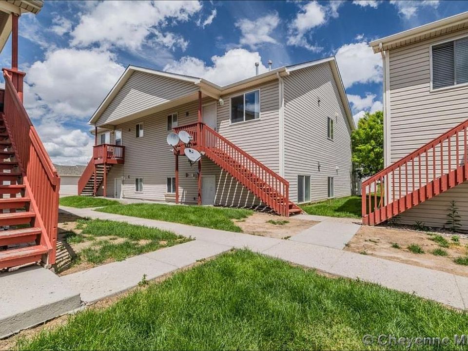 1st image of 214 Country West Rd #8B