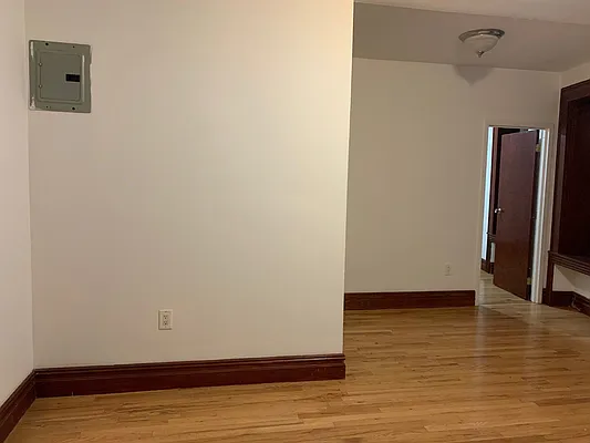 Rented by Point NYC | media 10