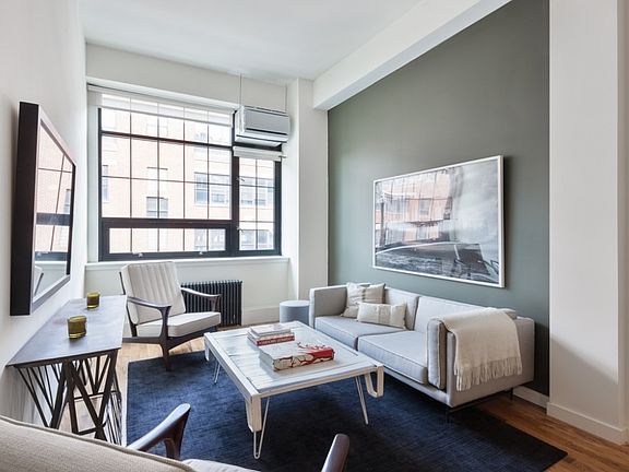 5th image of 76 N 4th St APT 326