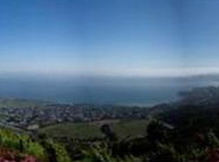 11 Packsaddle Rd E, Rolling Hills, CA 90274