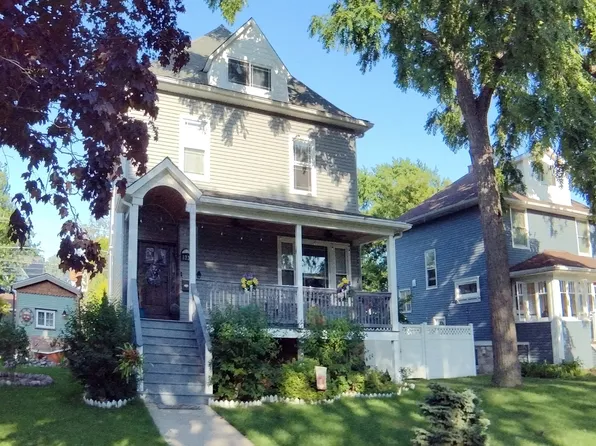 3239 Wesley Ave, Berwyn, IL 60402