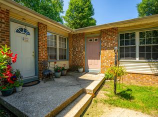 801 Carla Dr APT 8, Chesterton, IN 46304