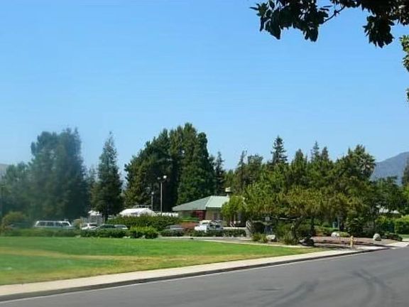 4th image of 3004 Bolling Ave