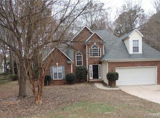 2044 Swaim Dr, Matthews, NC 28105