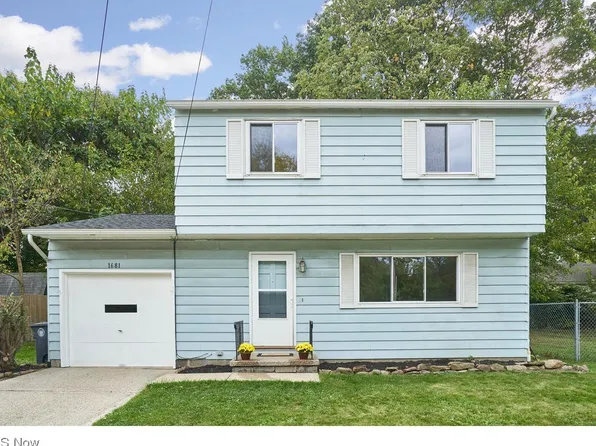1681 Alice Ave, Akron, OH 44310