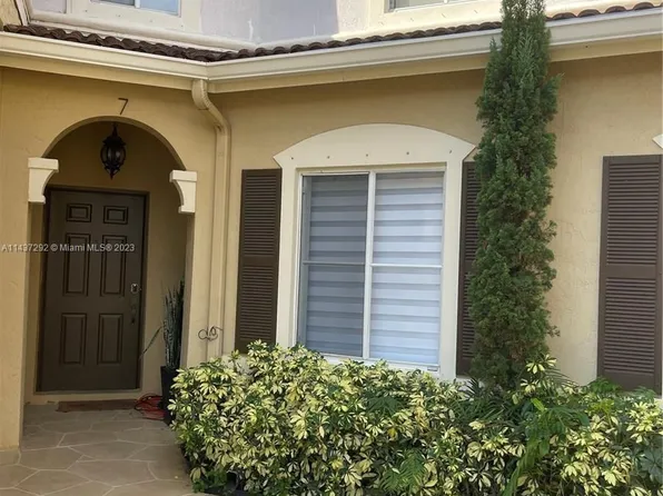 8822 W Flagler St APT 7, Miami, FL 33174