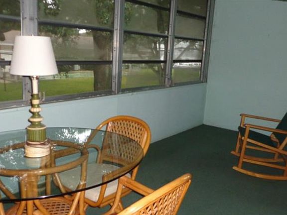 5th image of 200 Glennes Ln APT 208