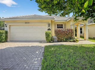 Forest Ridge Cluster Home, Davie, FL 33328
