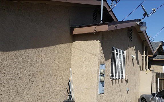 4th image of 152 W Imperial Hwy