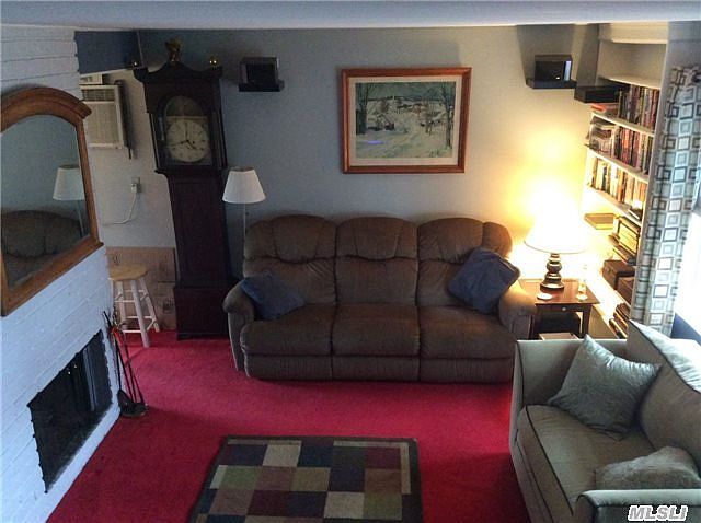 2nd image of 82 Twin Ln N