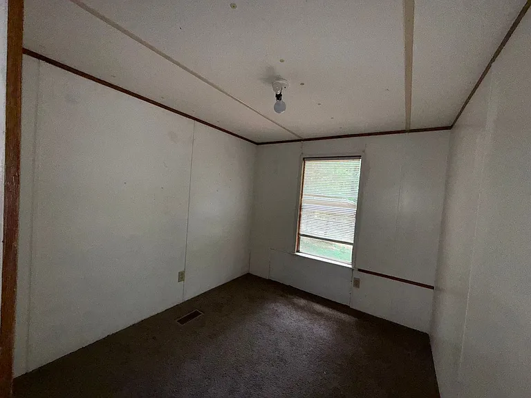 125 County Road 371 — Photo 10