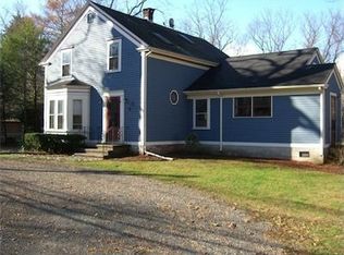 817 Tower Hill Rd, North Kingstown, RI 02852