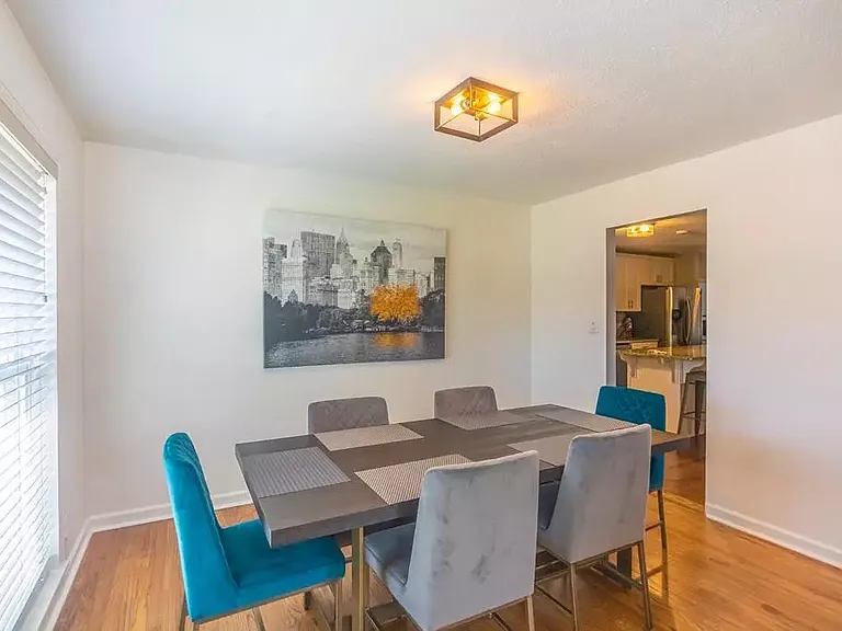 614 Camellia St NE — Photo 12