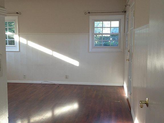 Bedroom 4 (includes door to backyard)