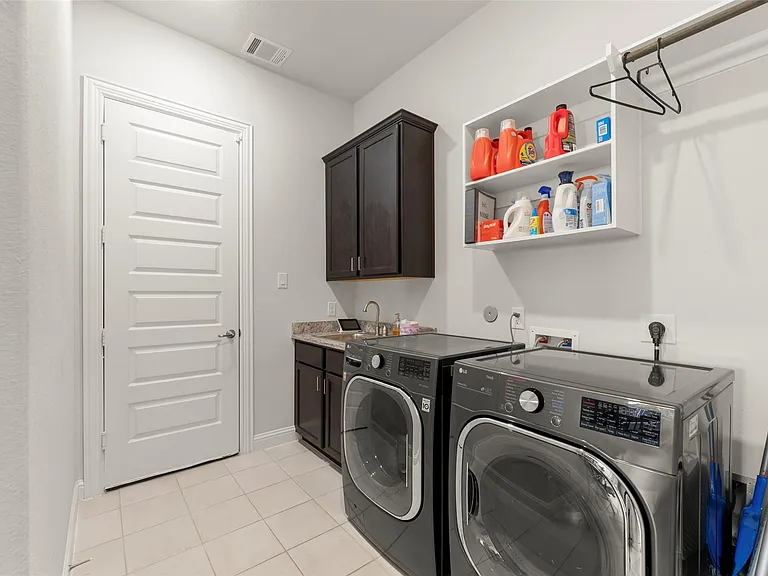 922 Shumard St — Photo 37