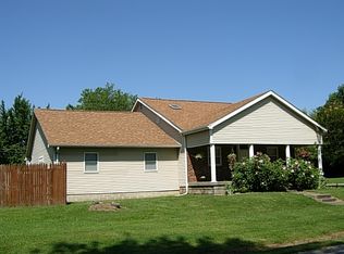 703 S Meridian St, Jasonville, IN 47438