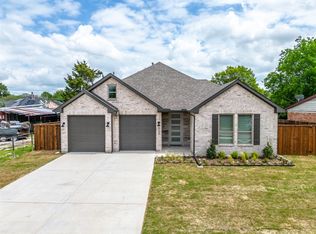 312 Wilmer Heights Dr, Wilmer, TX 75172