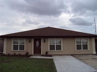 7940 Cynthia Dr, New Orleans, LA 70126