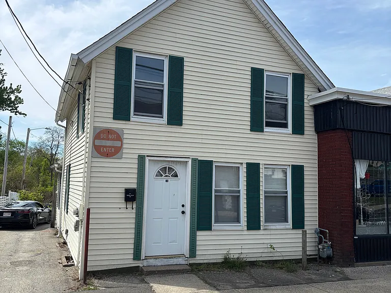 14 Sheridan St — Photo 10
