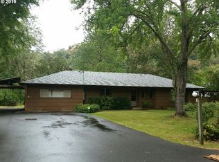 260 Hidden Valley Ln, Roseburg, OR 97471