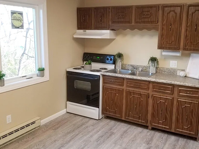 4555 N Woodbridge Rd — Photo 20