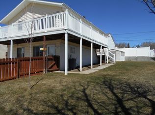 213 E Heath St, Rawlins, WY 82301