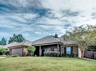 153 Harvey Cir, Canton, MS 39046