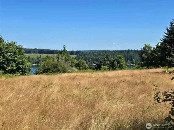 14516 45th Street SW #10, Lakebay, WA 98349