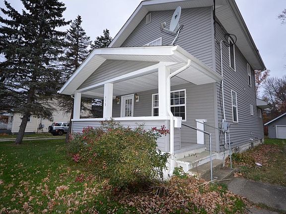 2nd image of 479 Vine St