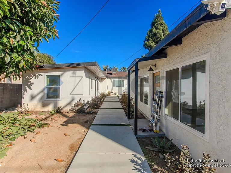 3937 Redwood Ave #A — Photo 3