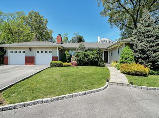 43 Brendon Hill Rd, Yonkers, NY 10583