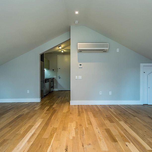 1st image of 185 Leonard St APT 03B