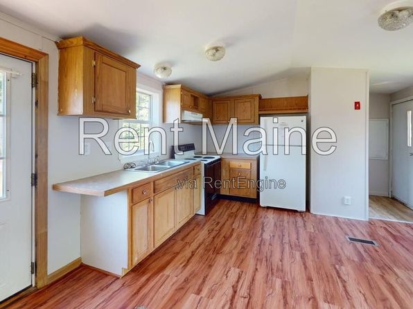 37 Pleasant St