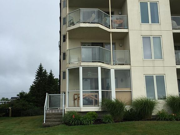 Condo Entrance from Beach