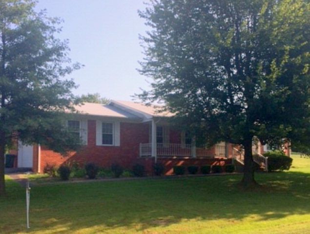 1st image of 151 Carlisle Dr