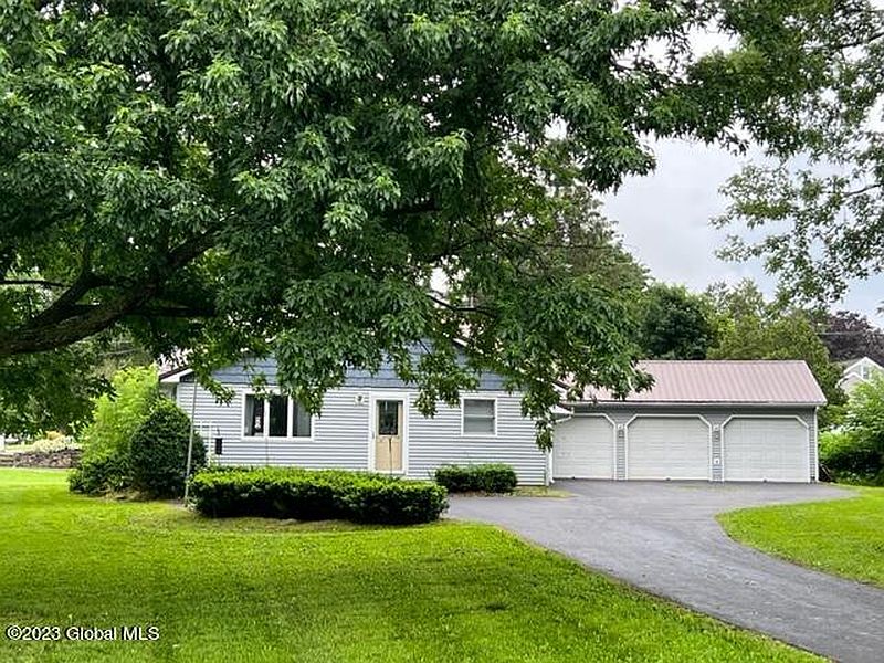 4th image of 158 PARRY Boulevard