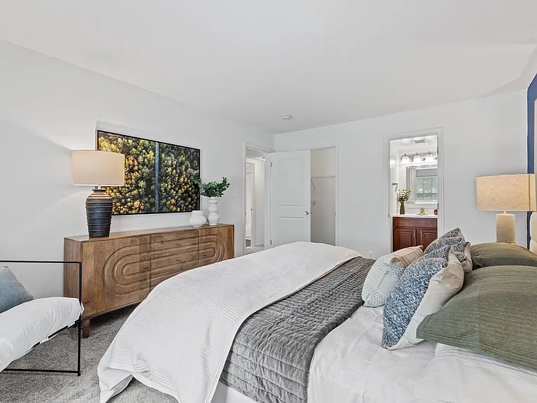 Courthouse Square Apartments — Photo 6