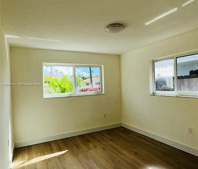 4120 SW 69th Ave — Photo 4