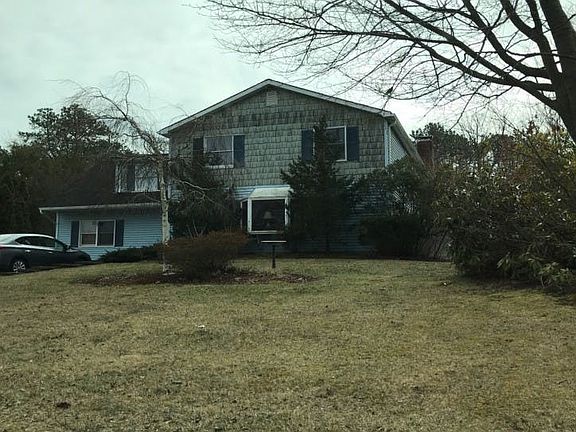 2nd image of 5 Norway Pine Dr #A-k