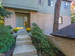 3807 Hemlock Way, Fairfax, VA 22030