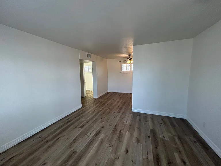 Solstice Valley Mills Apartments — Photo 29
