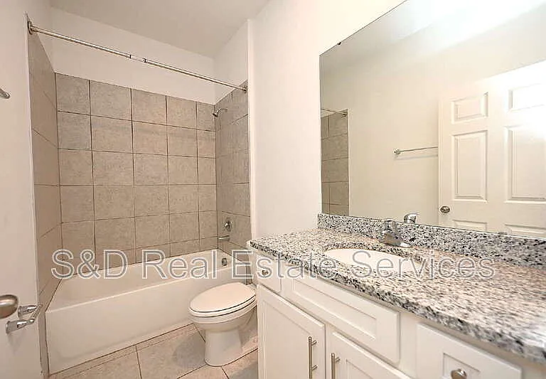 685 Crown Rose Dr — Photo 26