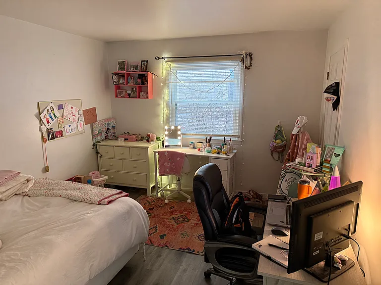 4046 N Newhall St #4046 — Photo 12