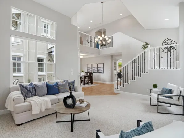 16800 Zinfandel Cir, Morgan Hill, CA 95037