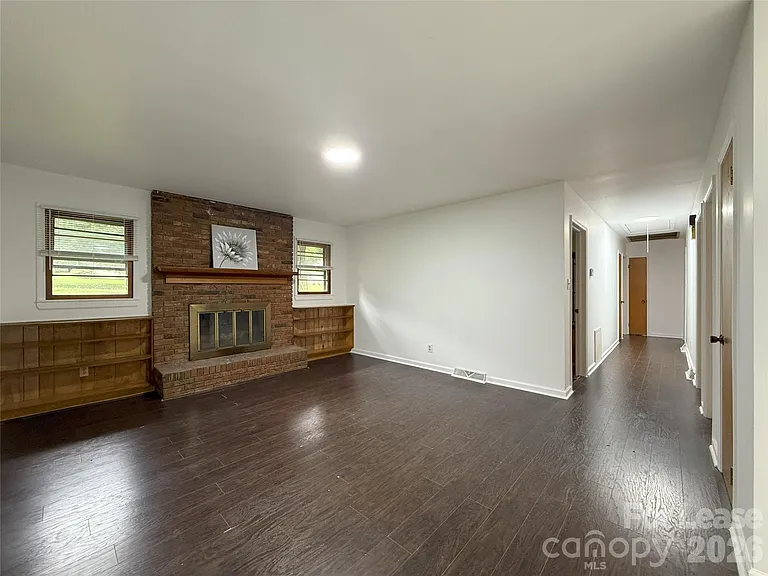 4001 Peggy Ln — Photo 3