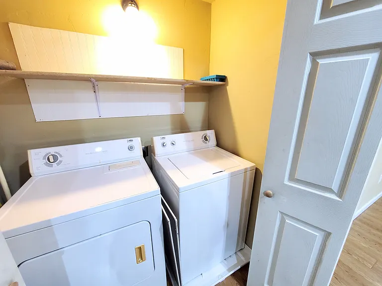 610 N Wentz St #1/2 — Photo 14