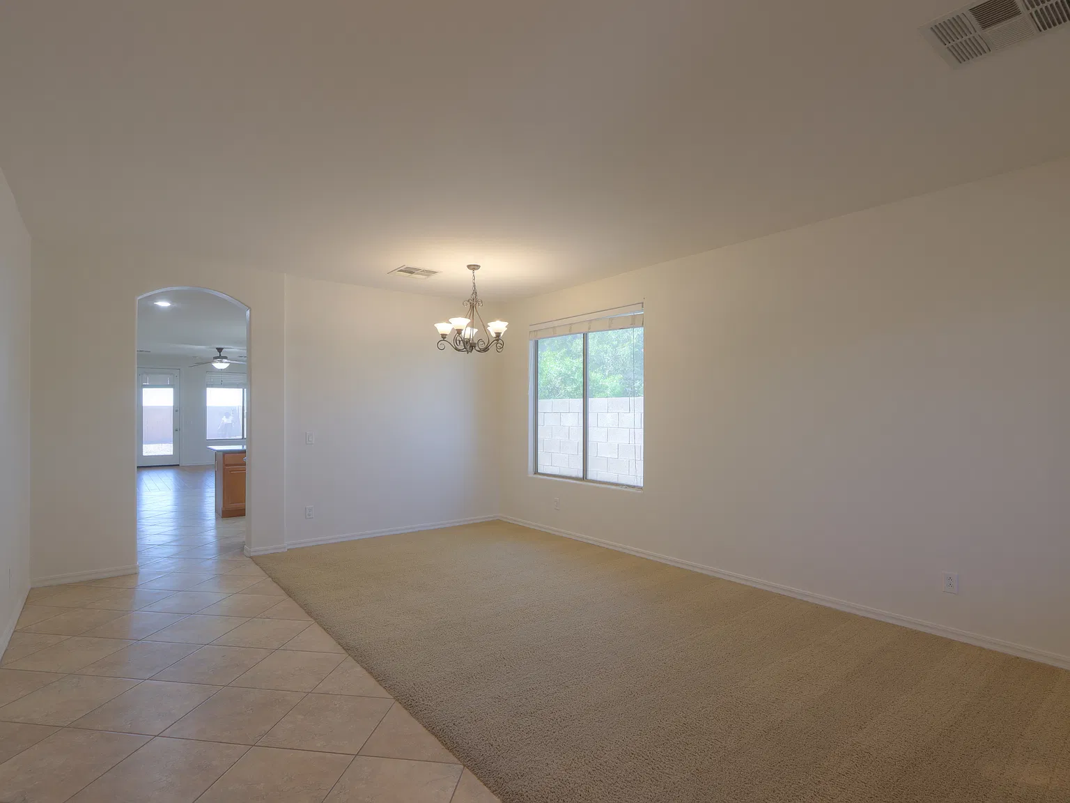 3 bed, 1850 sqft, $1,700 — Photo 4