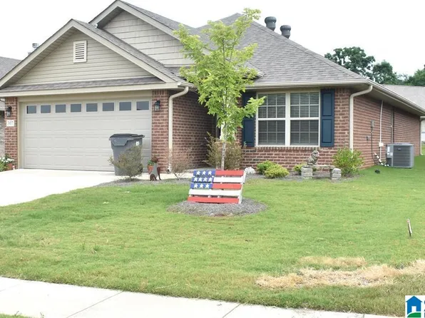 307 Black Creek Trl, Odenville, AL 35120
