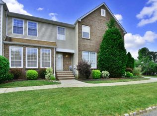 107 Bedford Pl, Morganville, NJ